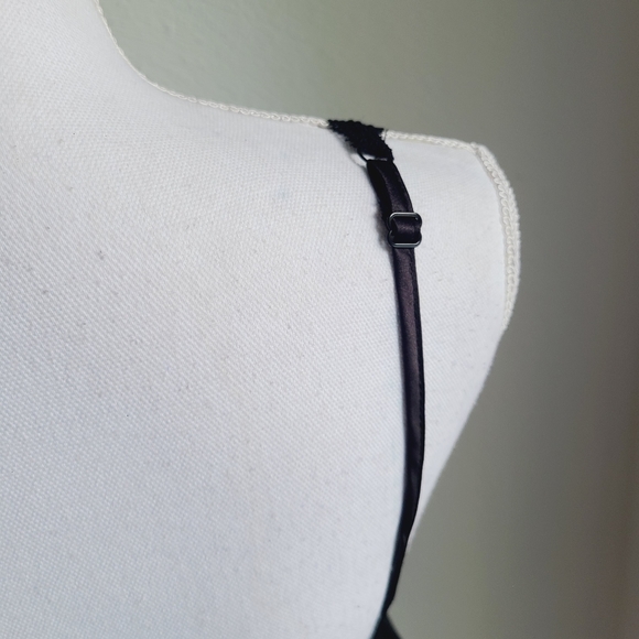 Cozy Rozy Black Lace Night Piece medium NWOT - Picture 5 of 11